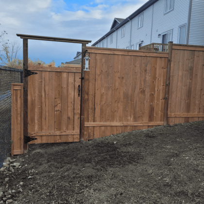 Pressure-treated fence and gate in Almonte