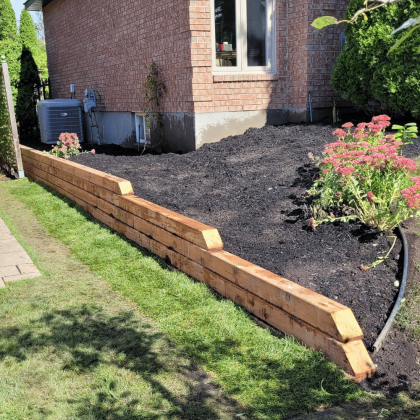 Garden edge/border for multi-level deck in Kanata